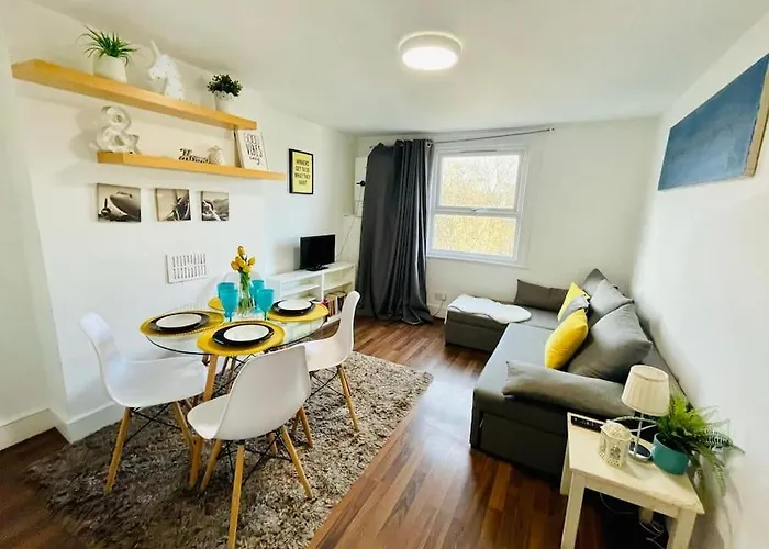 Apartmento com 3 dormitórios